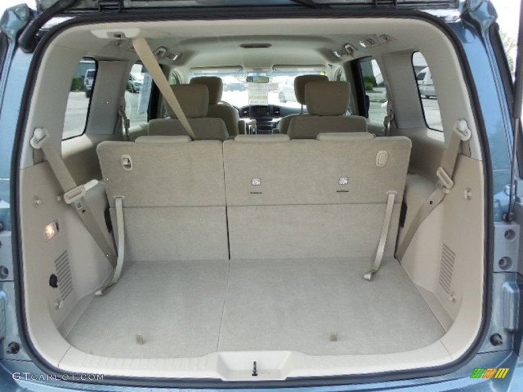 2011 Nissan Quest 3.5 SV Trunk Photos
