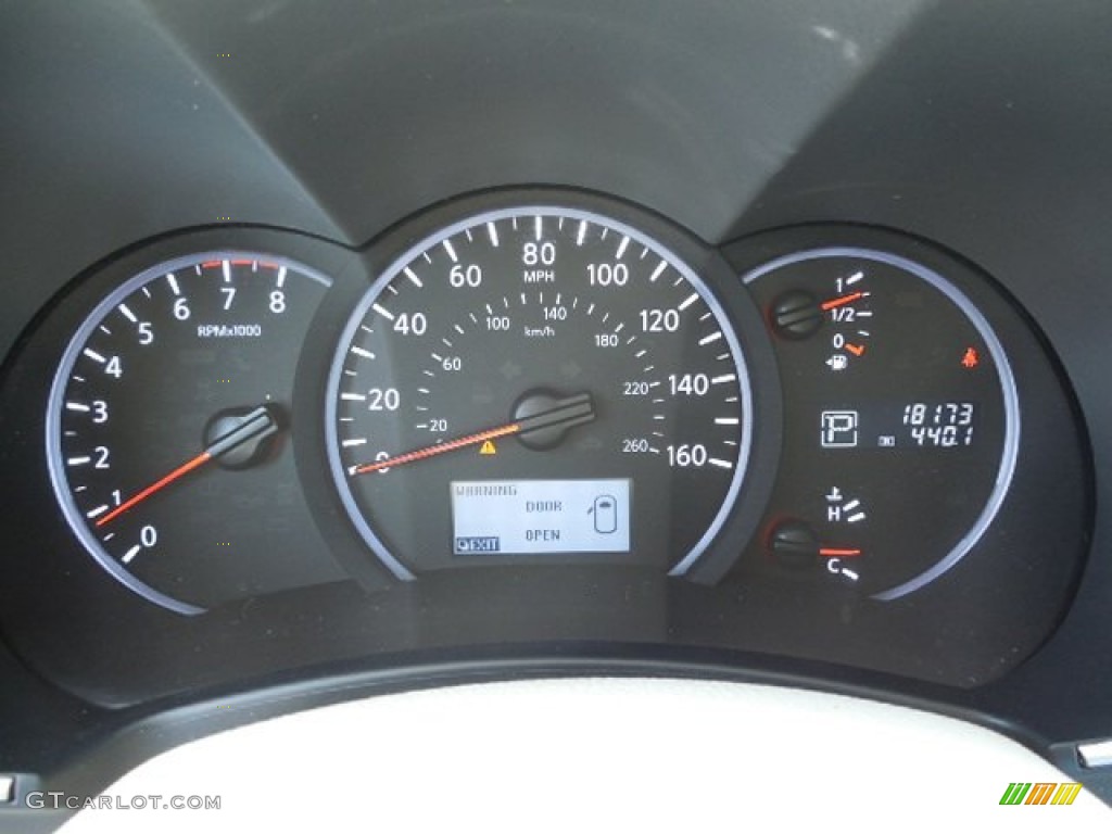 2011 Nissan Quest 3.5 SV Gauges Photo #83830462