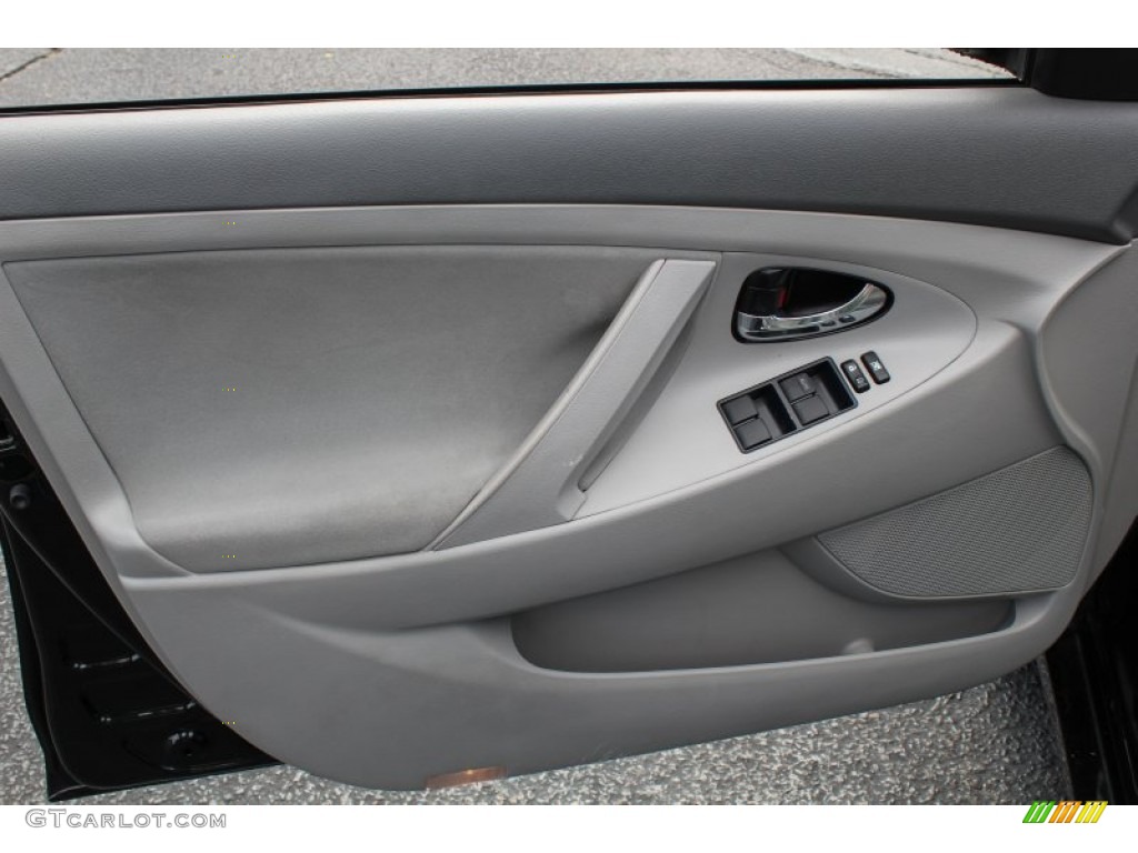 2007 Camry CE - Black / Ash photo #12