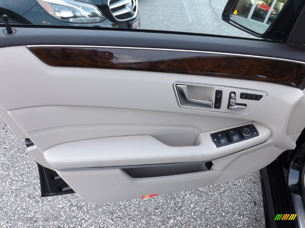 2014 E 350 4Matic Sedan - Black / Silk Beige/Espresso Brown photo #12