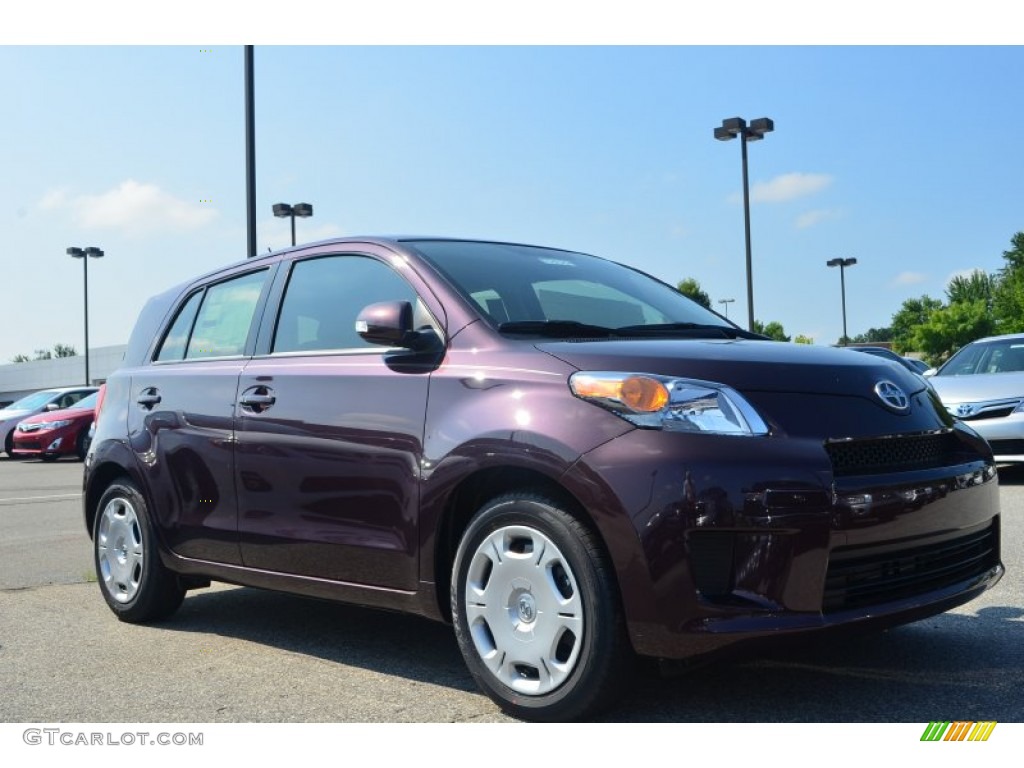 2013 xD  - Black Currant Metallic / Dark Charcoal photo #3