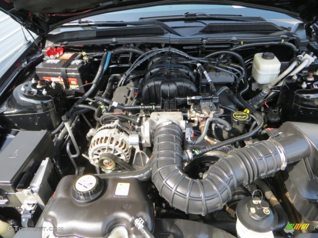 2007 Mustang V6 Premium Coupe - Black / Light Graphite photo #21