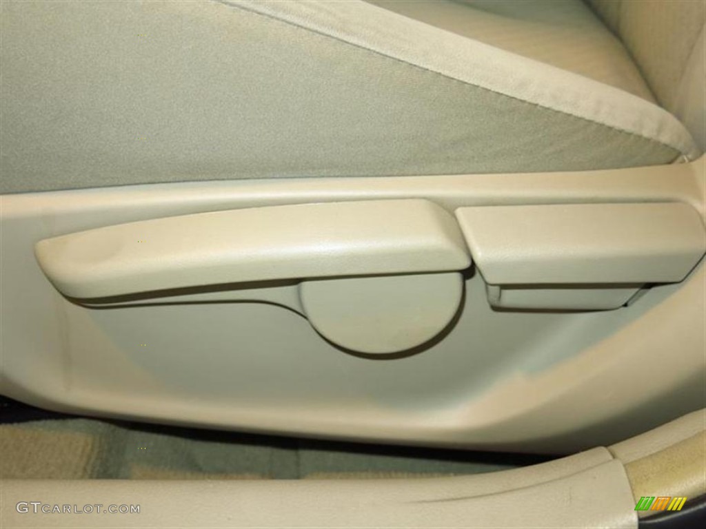 2007 Camry CE - Black / Bisque photo #17