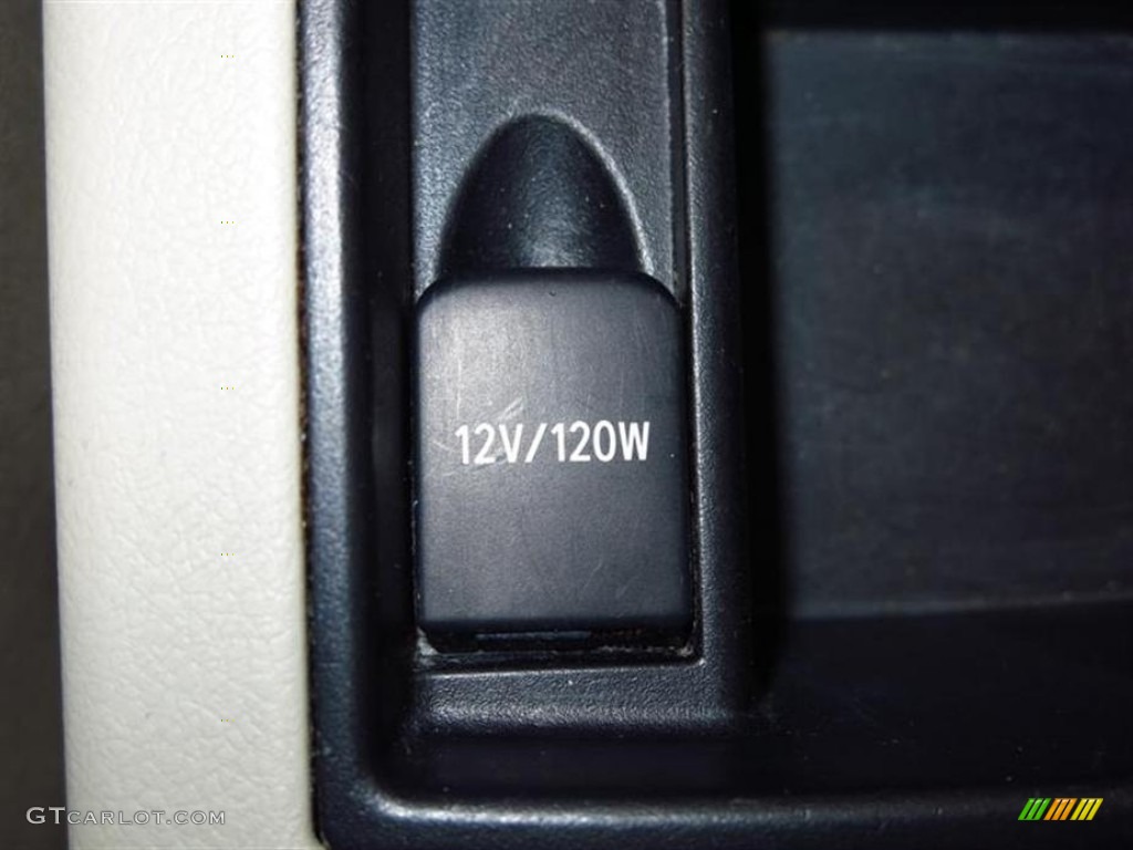 2007 Camry CE - Black / Bisque photo #22