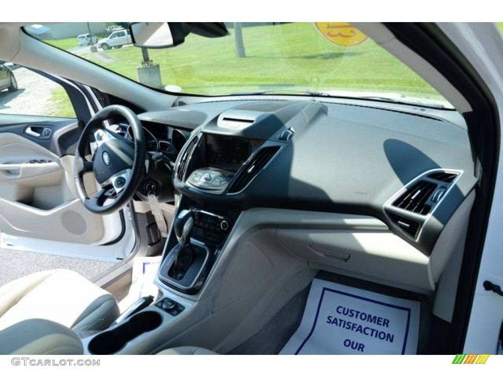 2013 Escape SEL 1.6L EcoBoost - Oxford White / Medium Light Stone photo #20