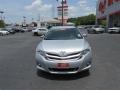 Classic Silver Metallic - Venza LE Photo No. 2