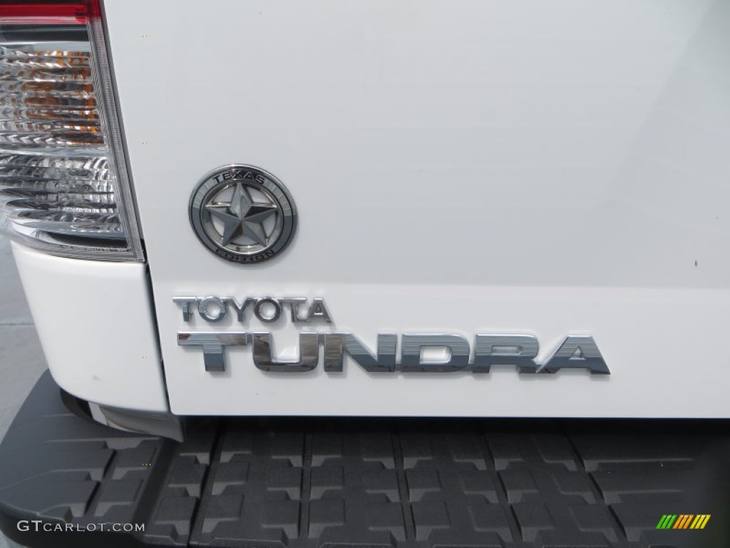 2013 Tundra Texas Edition CrewMax - Super White / Graphite photo #16