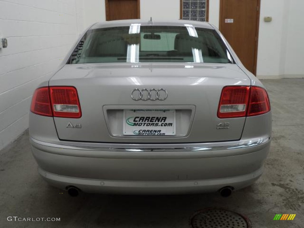 2007 A8 4.2 quattro - Light Silver Metallic / Platinum photo #11