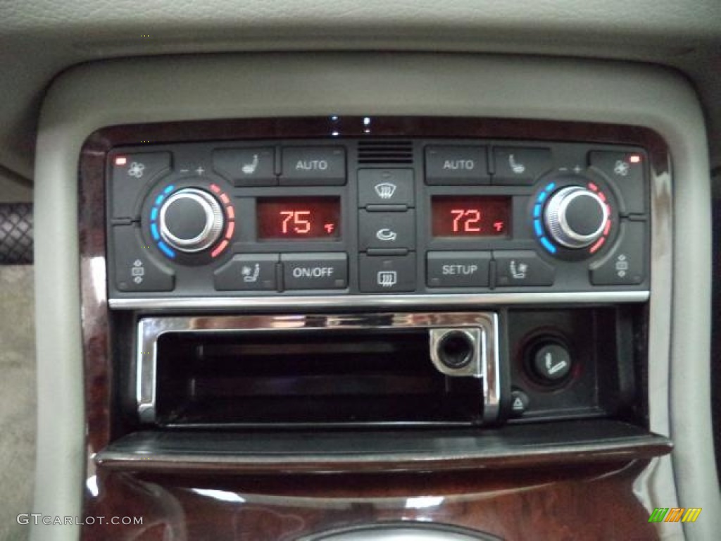 2007 A8 4.2 quattro - Light Silver Metallic / Platinum photo #15