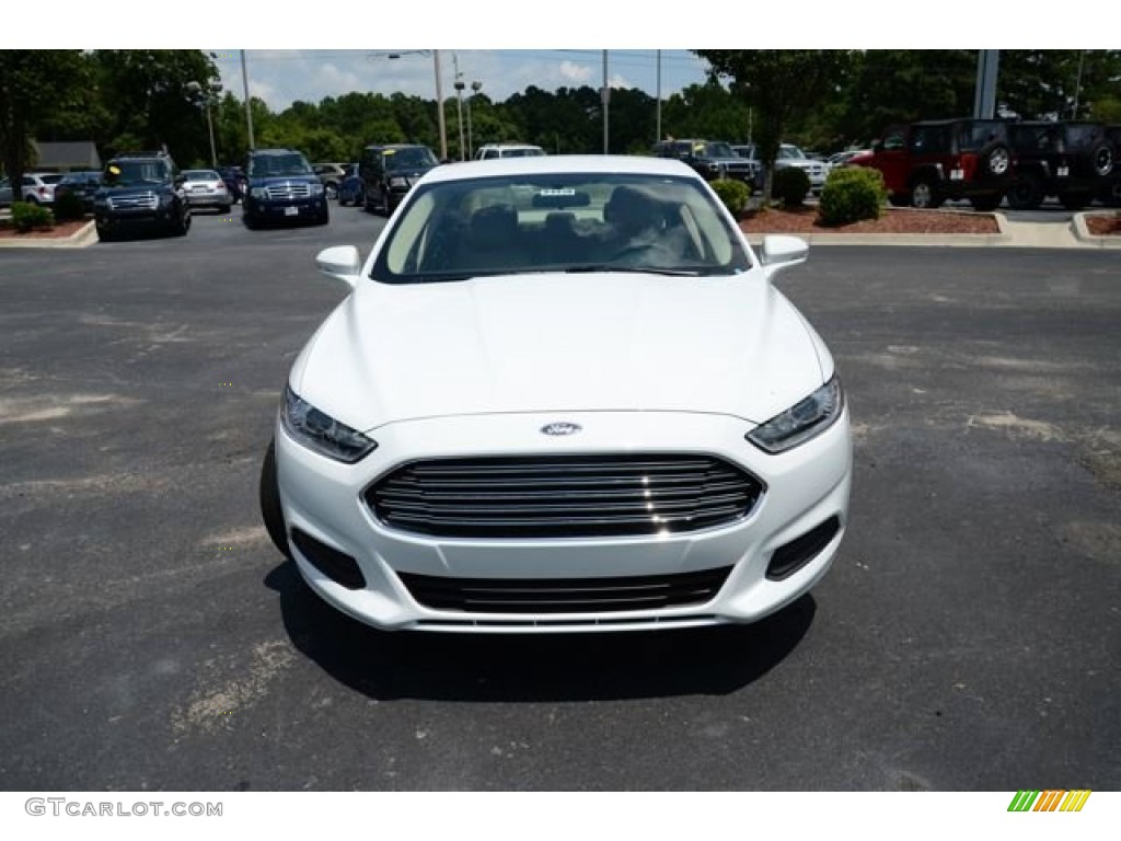 2013 Fusion SE - Oxford White / Dune photo #2