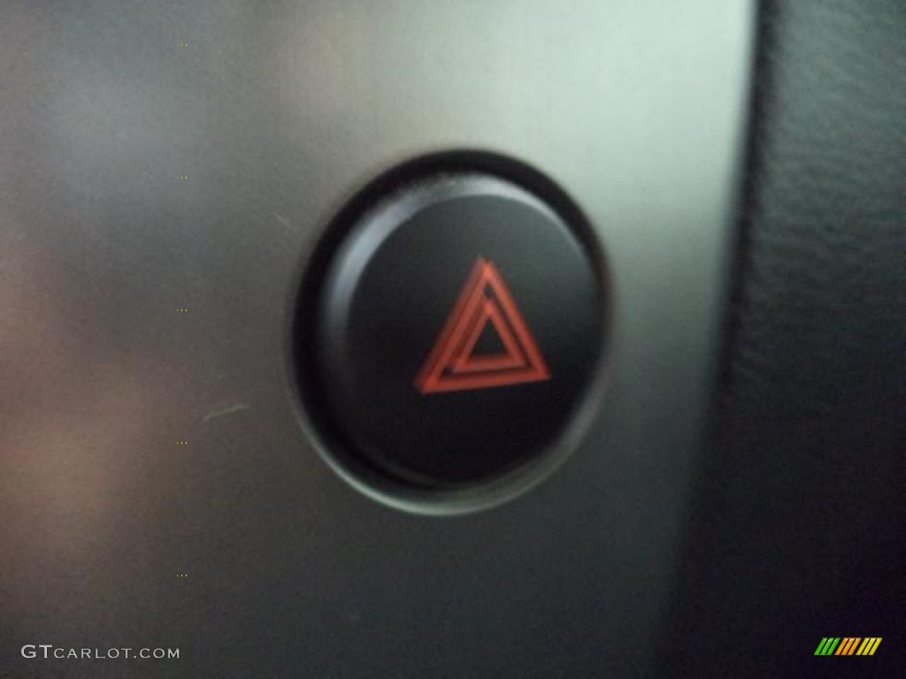 2009 Armada SE 4WD - Smoke Metallic / Charcoal photo #18