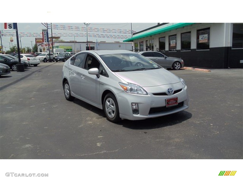 2010 Prius Hybrid II - Classic Silver Metallic / Dark Gray photo #1