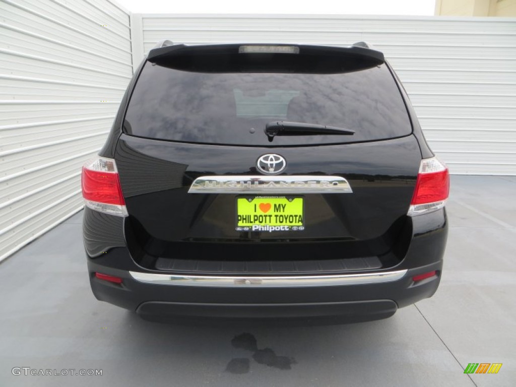 2013 Highlander SE - Black / Black photo #5