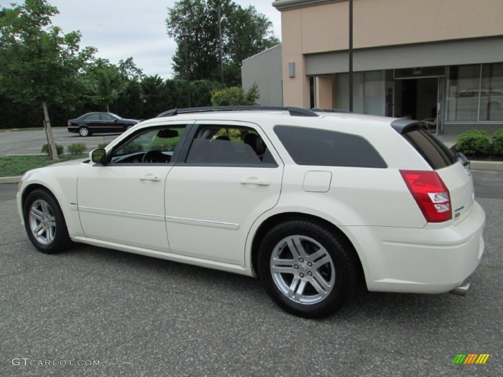 2005 Magnum R/T - Cool Vanilla White / Dark Slate Gray/Light Graystone photo #4