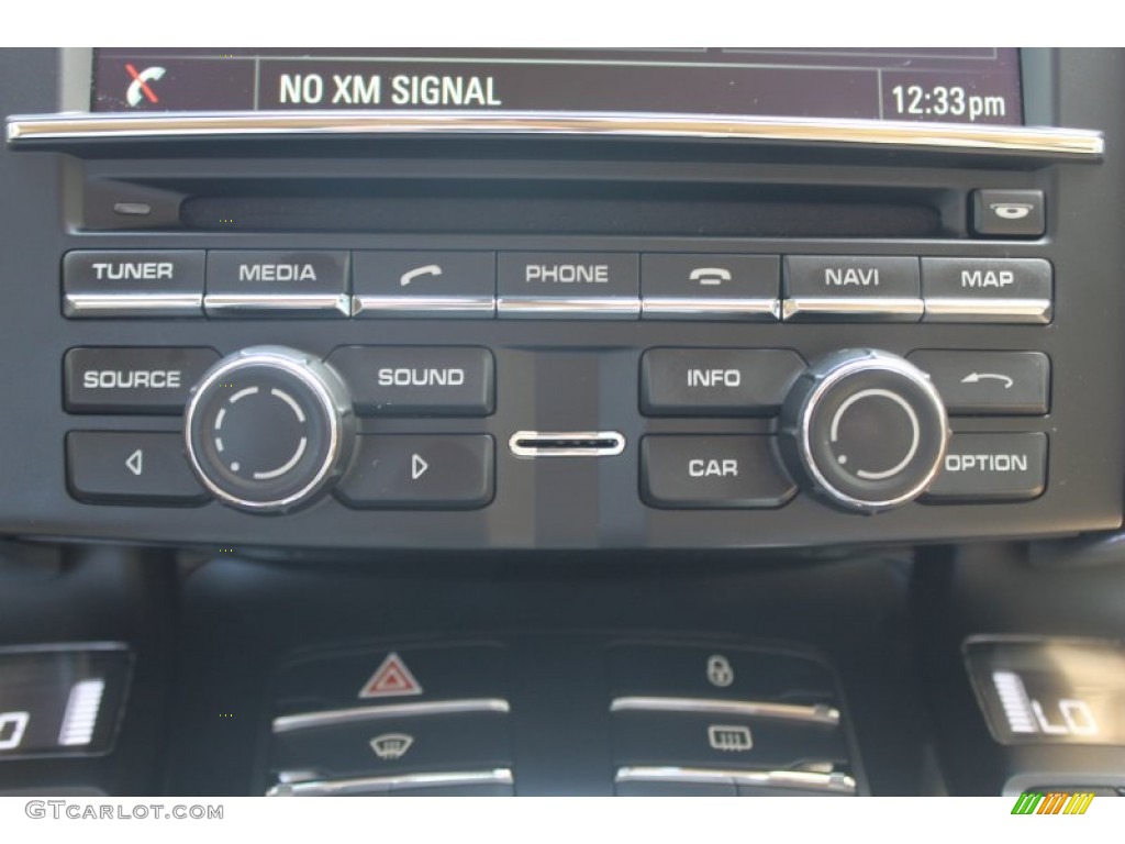 2013 Porsche Cayenne S Controls Photo #83849601