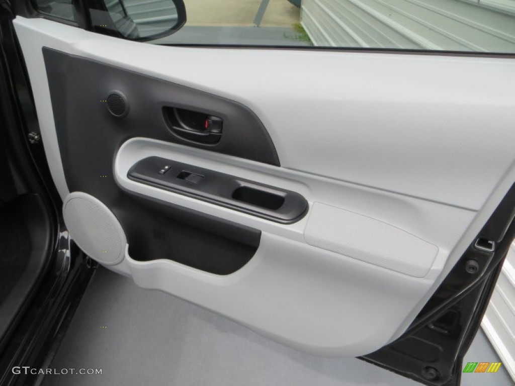 2013 Toyota Prius c Hybrid One Gray Door Panel Photo #83850537
