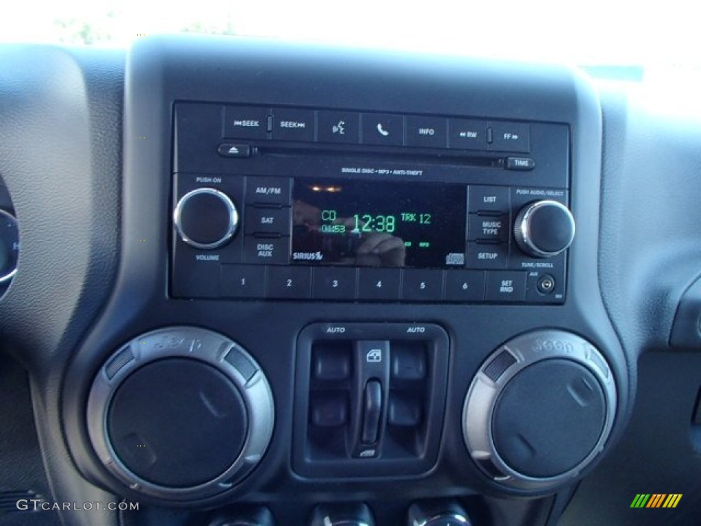 2013 Wrangler Unlimited Sport S 4x4 - Rock Lobster Red / Black photo #16