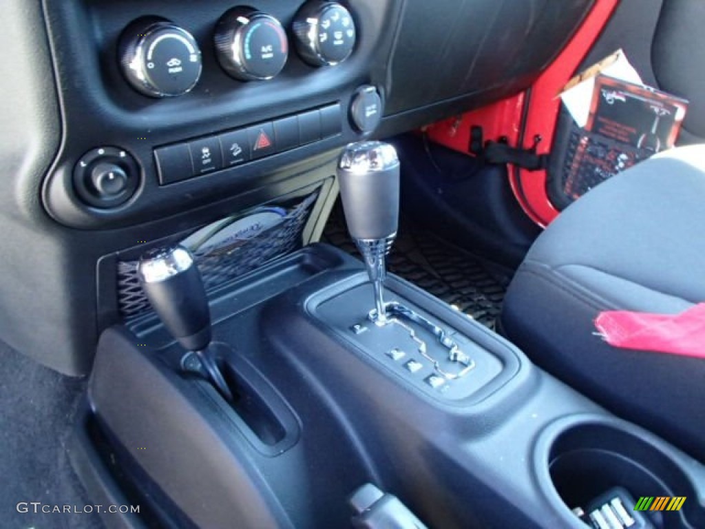 2013 Wrangler Unlimited Sport S 4x4 - Rock Lobster Red / Black photo #18