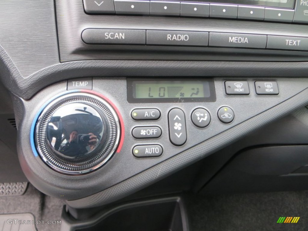 2013 Toyota Prius c Hybrid One Controls Photo #83850837