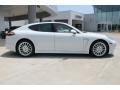 Carrara White - Panamera V6 Photo No. 10