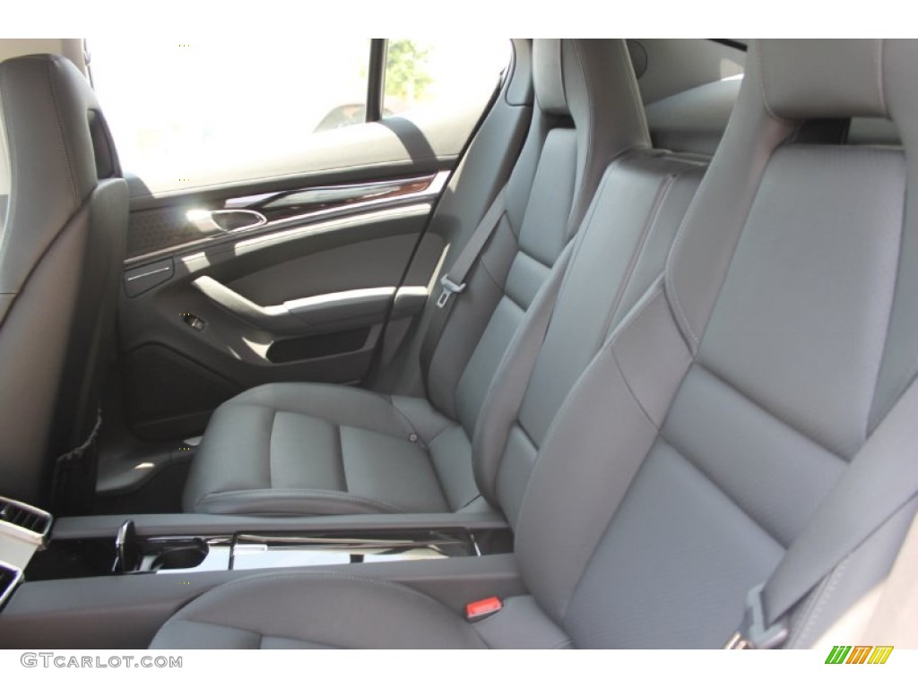 2013 Porsche Panamera 4 Rear Seat Photo #83852586