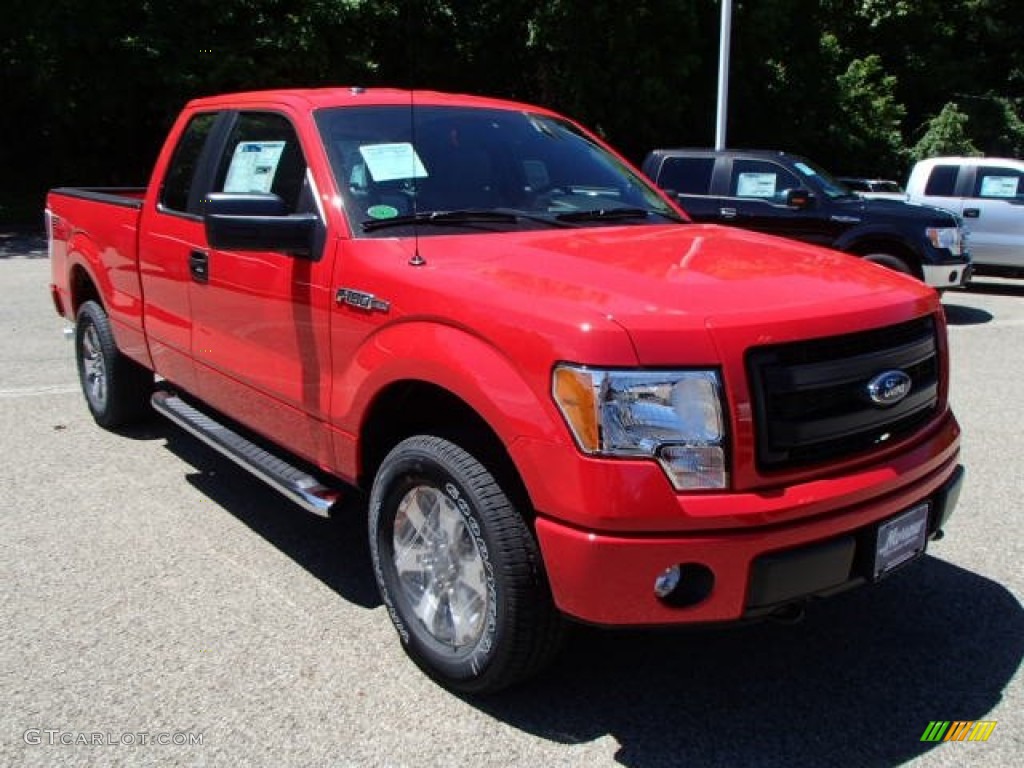 2013 F150 STX SuperCab 4x4 - Race Red / Steel Gray photo #2