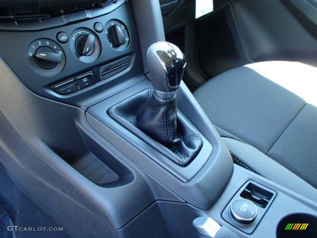 2014 Ford Focus S Sedan 5 Speed Manual Transmission Photo #83855013