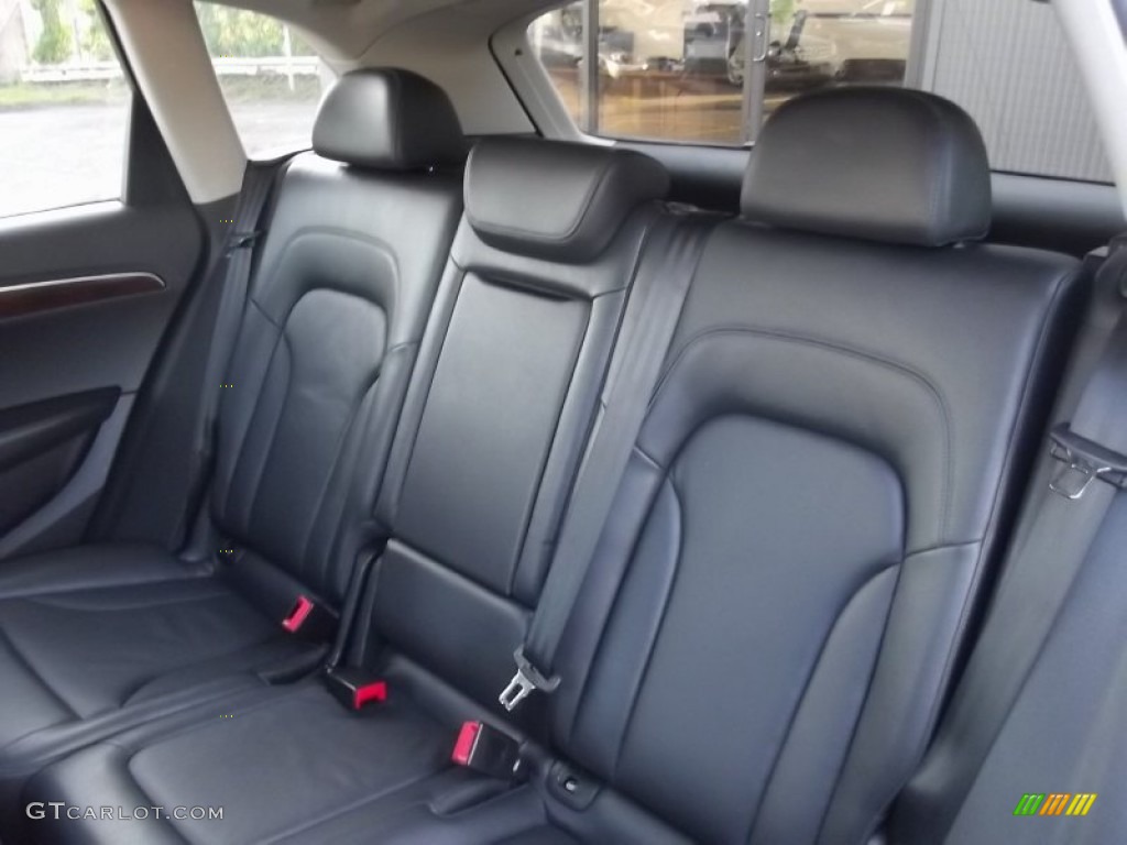 2011 Q5 2.0T quattro - Brilliant Black / Black photo #11