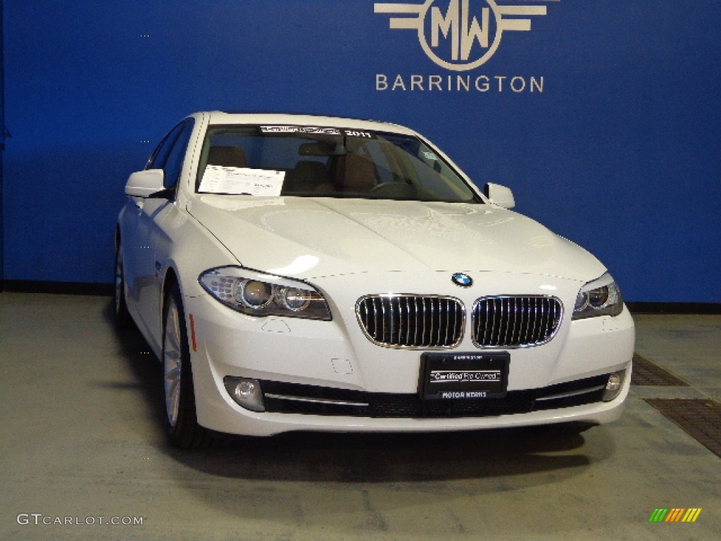 Alpine White BMW 5 Series