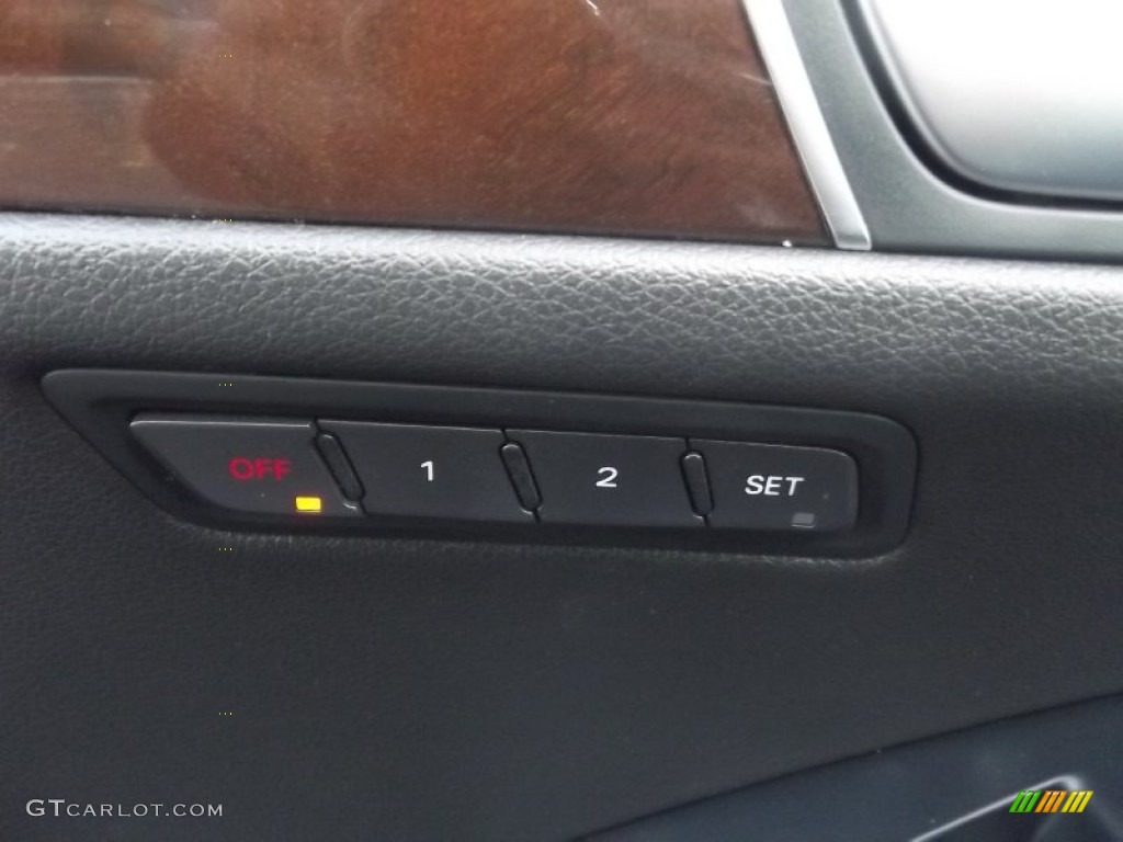 2011 Q5 2.0T quattro - Brilliant Black / Black photo #22