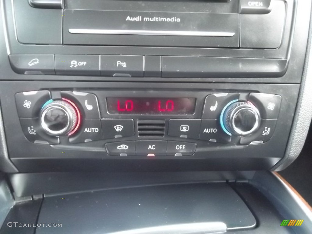 2011 Q5 2.0T quattro - Brilliant Black / Black photo #35