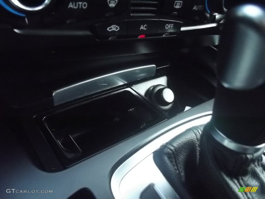 2011 Q5 2.0T quattro - Brilliant Black / Black photo #36