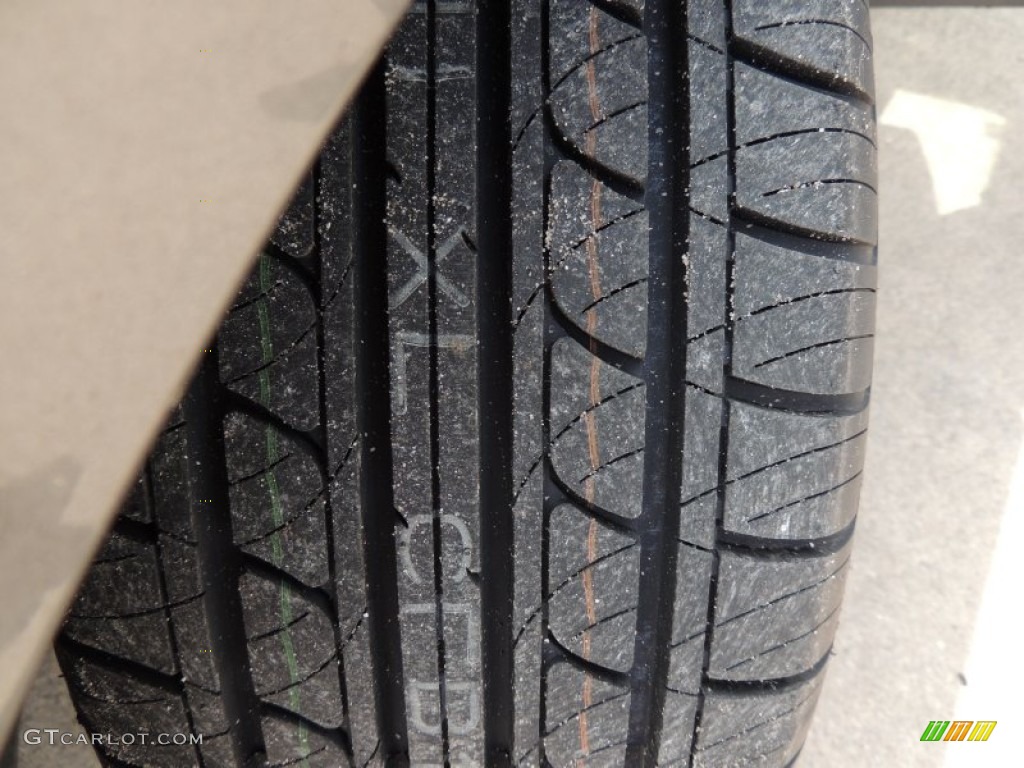 2012 Focus SEL Sedan - Sterling Grey Metallic / Charcoal Black photo #26