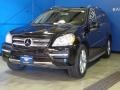 Black - GL 450 4Matic Photo No. 3