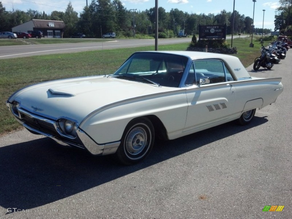 Corinthian White 1963 Ford Thunderbird Hardtop Exterior Photo #83861328