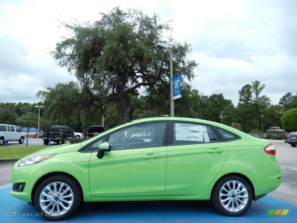 Green Envy 2014 Ford Fiesta SE Sedan Exterior Photo #83861583