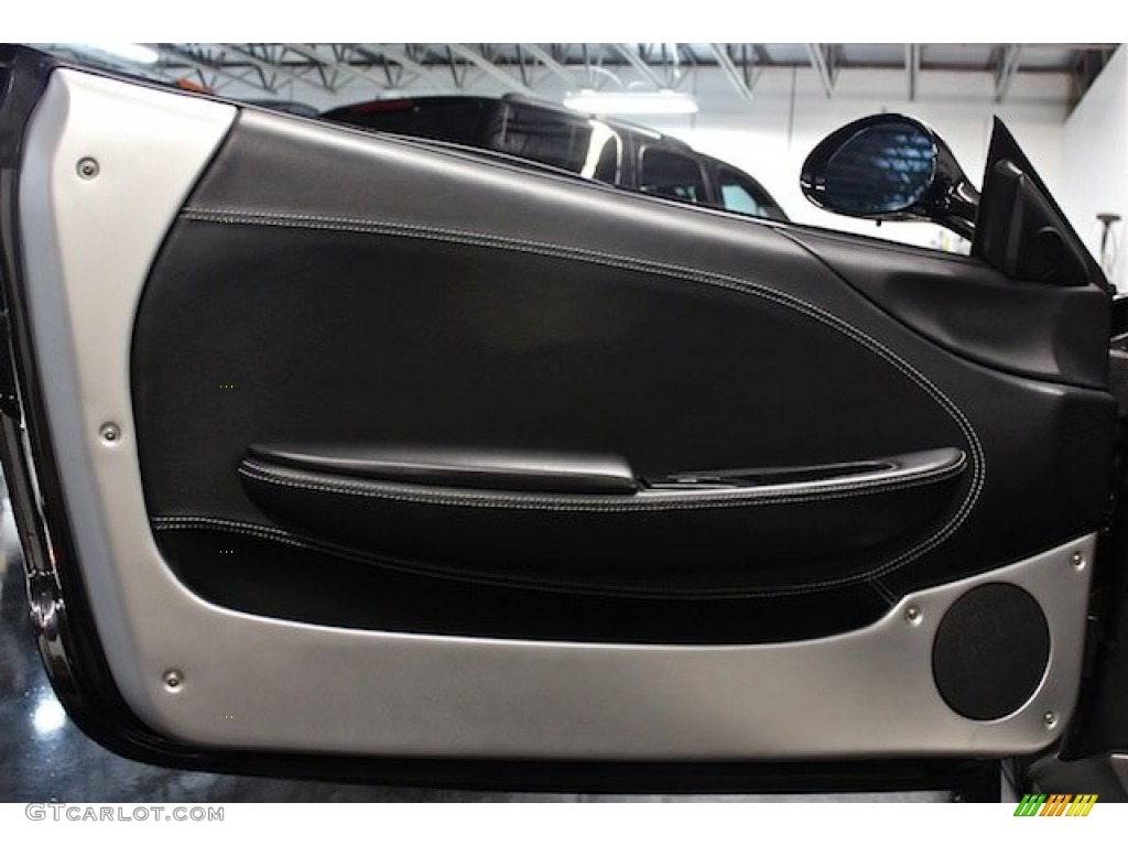 2004 Ferrari 360 Spider F1 Nero Door Panel Photo #83862096