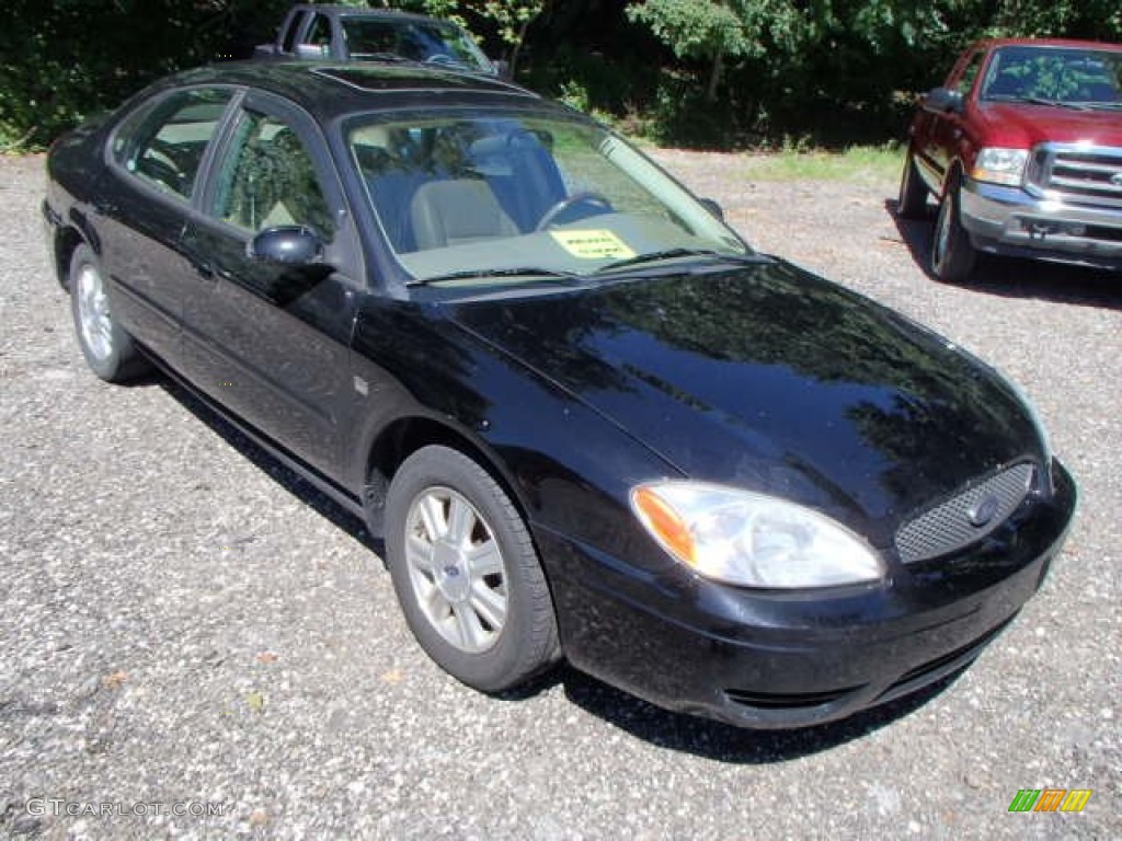 2004 Taurus SEL Sedan - Black / Medium Parchment photo #2
