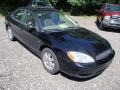 2004 Black Ford Taurus SEL Sedan  photo #2