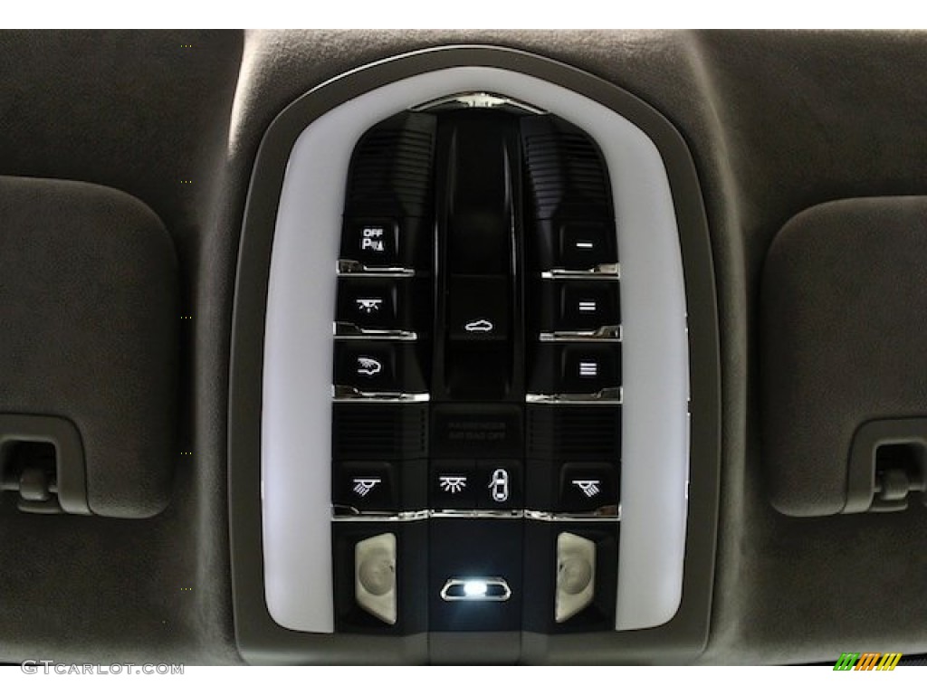 2010 Porsche Panamera Turbo Controls Photo #83863863