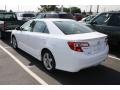 Super White - Camry SE Photo No. 3