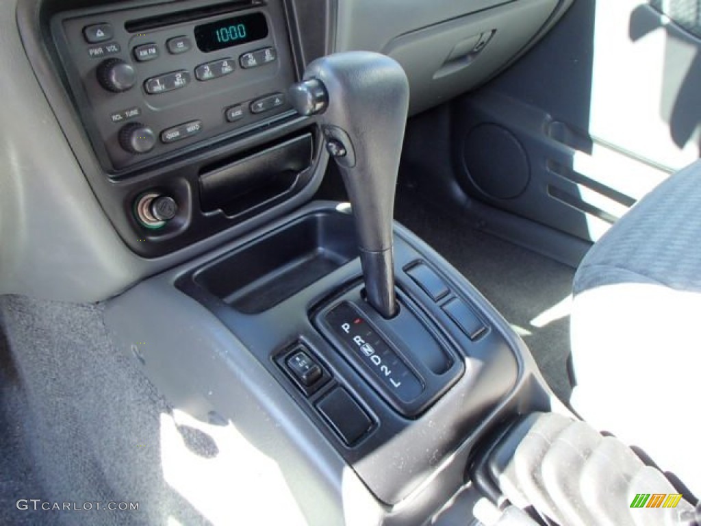 2004 Grand Vitara LX 4WD - Racy Red / Gray photo #18