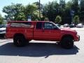 2001 Fire Red GMC Sonoma SLS Extended Cab 4x4  photo #4