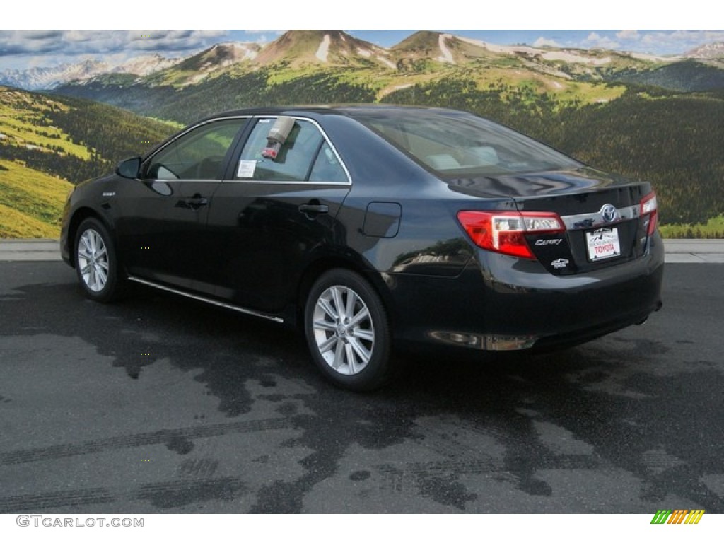 2013 Camry Hybrid XLE - Cosmic Gray Metallic / Light Gray photo #2
