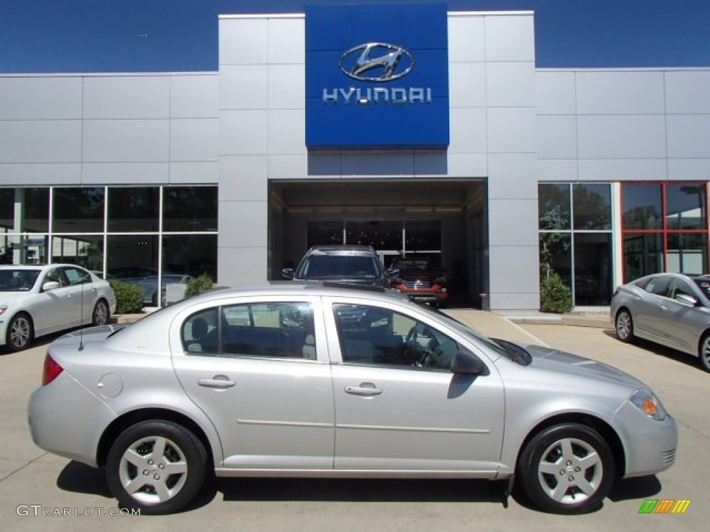 Ultra Silver Metallic Chevrolet Cobalt