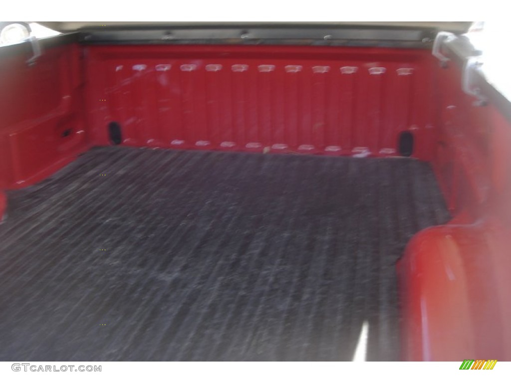 2010 F150 XLT Regular Cab 4x4 - Red Candy Metallic / Medium Stone photo #5
