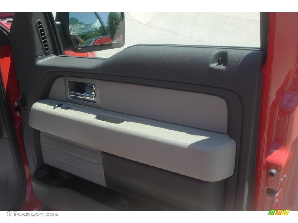 2010 F150 XLT Regular Cab 4x4 - Red Candy Metallic / Medium Stone photo #17
