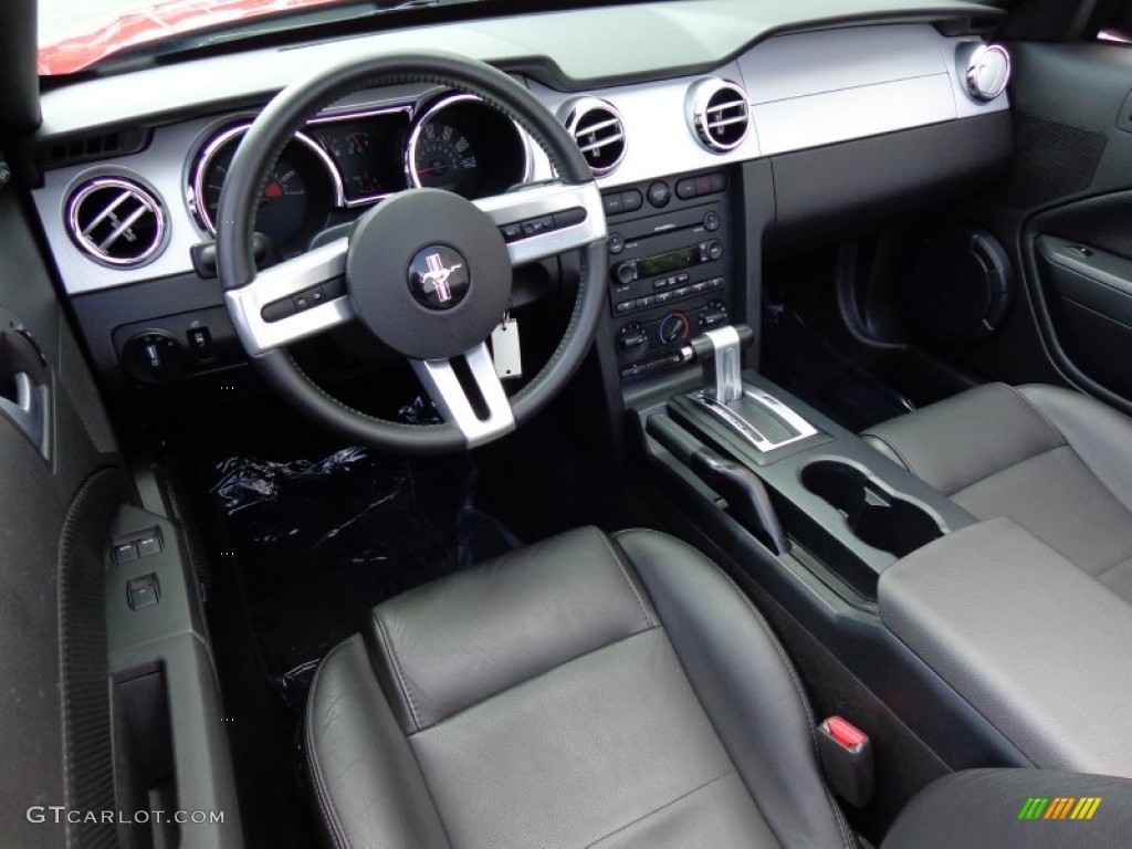 2007 Mustang V6 Premium Convertible - Torch Red / Dark Charcoal photo #8