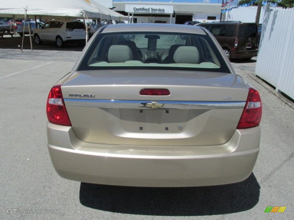 2007 Malibu LS Sedan - Sandstone Metallic / Cashmere Beige photo #7