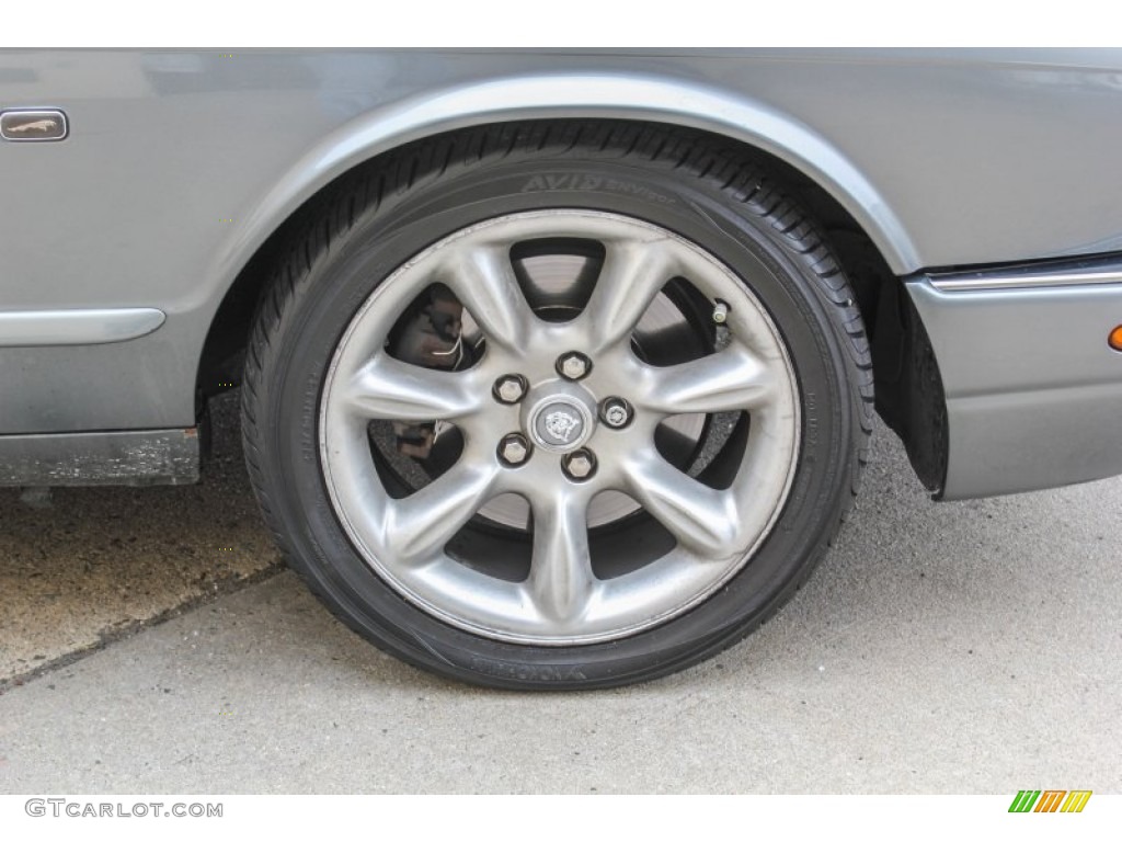 2003 Jaguar XJ XJR Wheel Photos